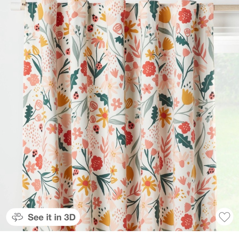 Pillowfort Target Floral Patterned Curtain 4 panels) Black Out
